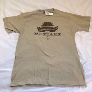 men’s t-shirt
